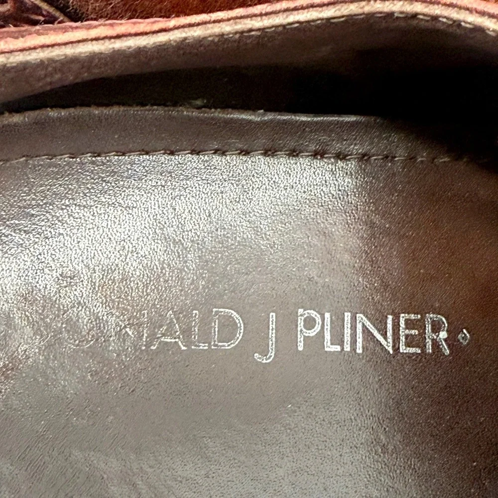 Donald J Pliner Wingtip Oxford Mens 9.5M Burgundy Burnished Leather Luxury